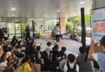 “선생님이 노래하니 학교가 더 즐거워요”… 김포 ‘김풍선 밴드’, 하굣길 스쿨 콘서트 개최